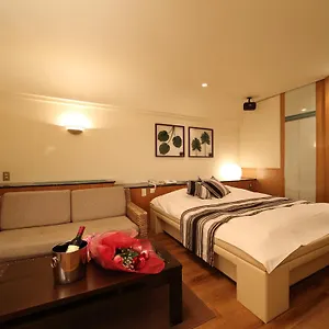 ラ・シエスタ（大人専用） 2* 京都市